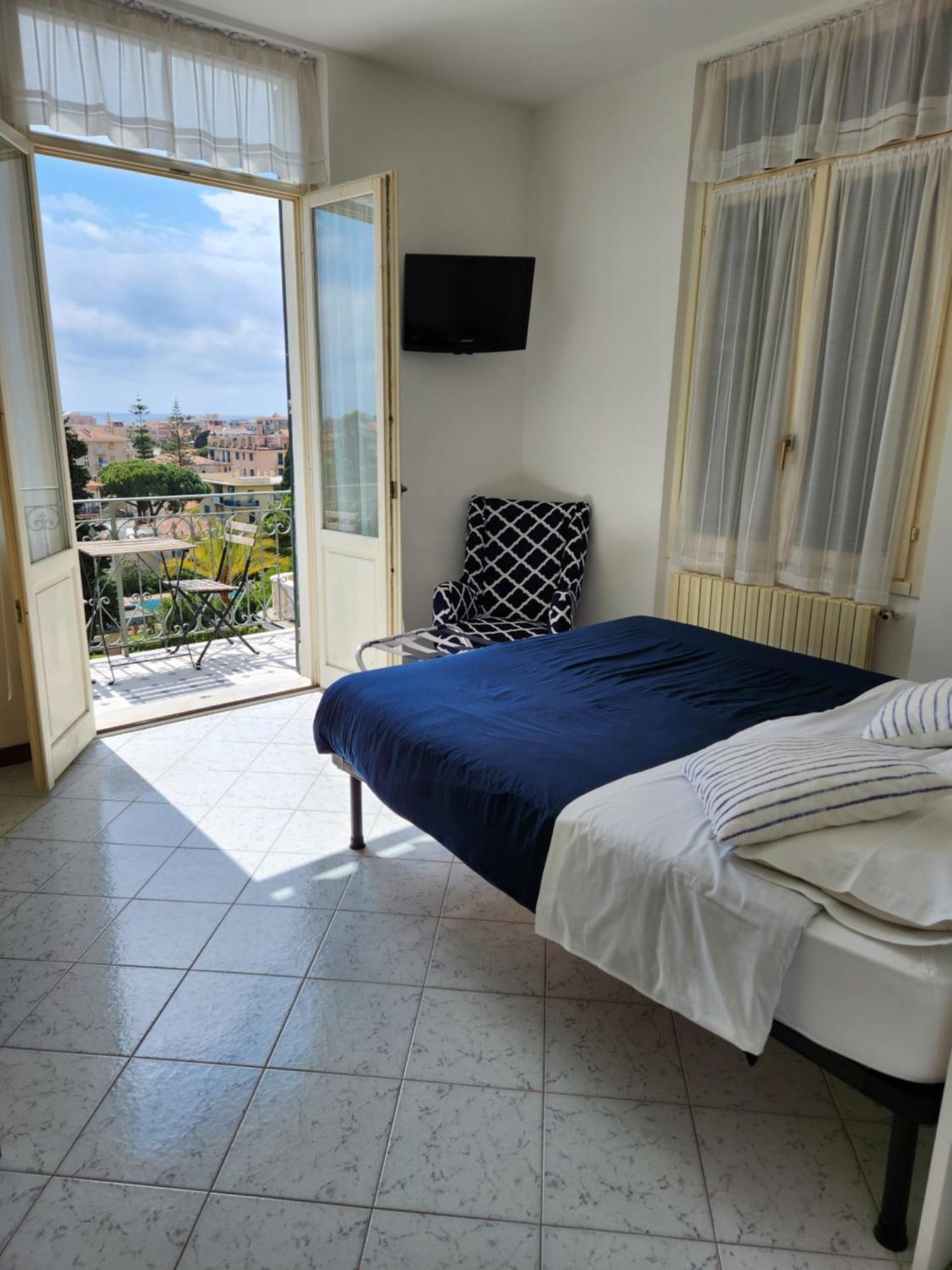Villa Virginia Bordighera Cameră foto